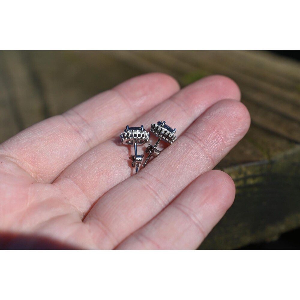 sapphire earrings, blue sapphire stud earrings, natural sapphire studs with butt - Picture 5 of 10